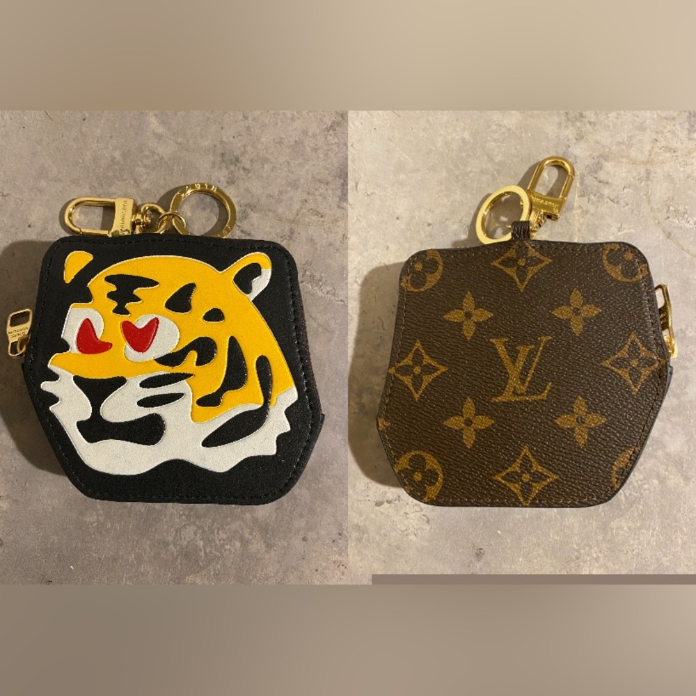 Tiger Monogram Fashion Purse Charm